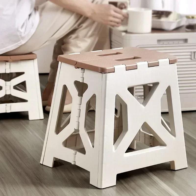 Portable Plastic Folding Stool - Kids Outdoor Seating ulasan dan harga